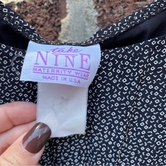 Patterned Maternity Dress - Picture 3 of 7